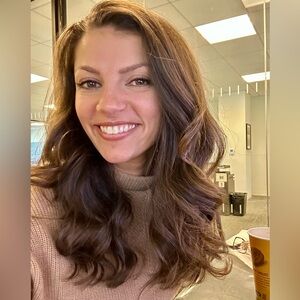 Meet your Posher, Jackie